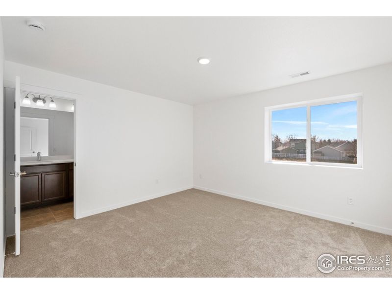 Spacious, unfurnished interior of a new home in Trevenna, Windsor (Image 16). Spacious, unfurnished interior of a new home in Trevenna, Windsor (Image 16).