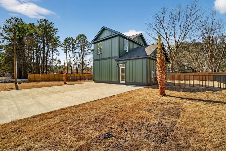 Image 58 of a home in .