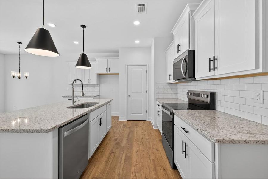 Furnished interior view inside a new home in , Jefferson (Image 17).