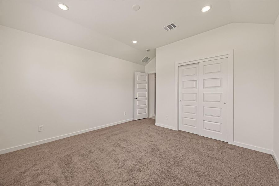 Spacious, unfurnished interior of a new home in Foxtail Palms, Manvel (Image 41). Spacious, unfurnished interior of a new home in Foxtail Palms, Manvel (Image 41).