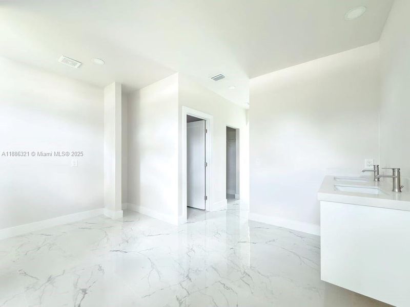 Image 15 of a home in . Image 15 of a home in .