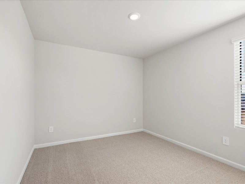 Spacious, unfurnished interior of a new home in Pleasant Brook, Piedmont (Image 24).