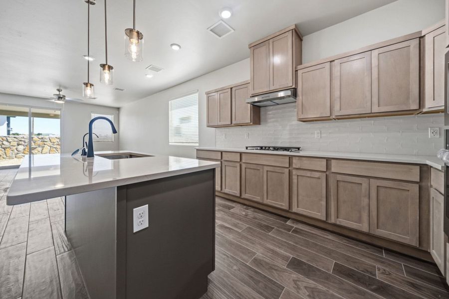 Furnished interior view inside a new home in Emerald Estates, Horizon City (Image 9).