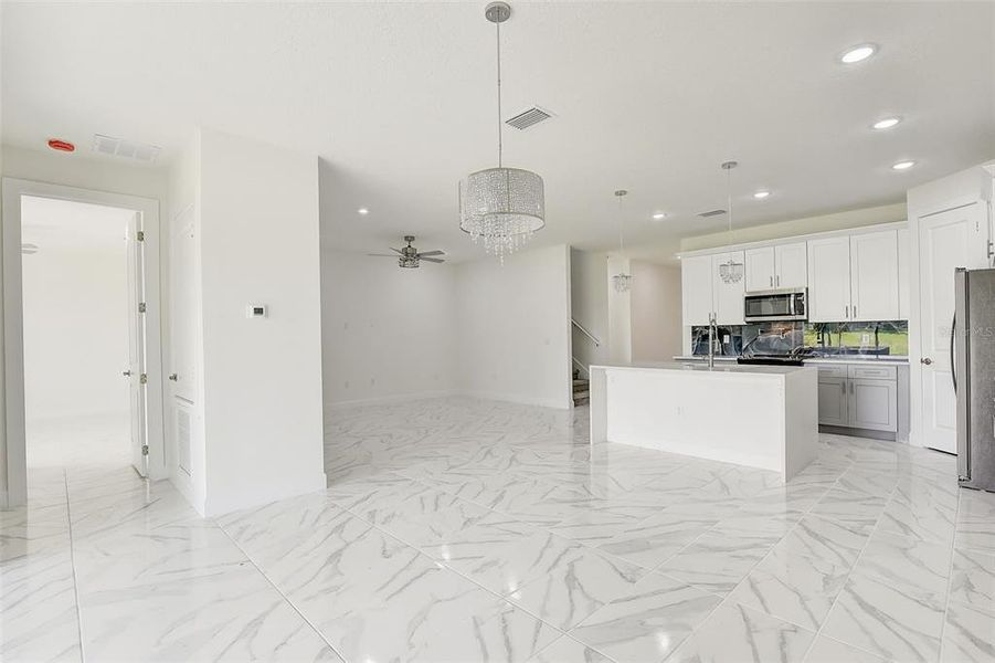 Image 47 of a home in .