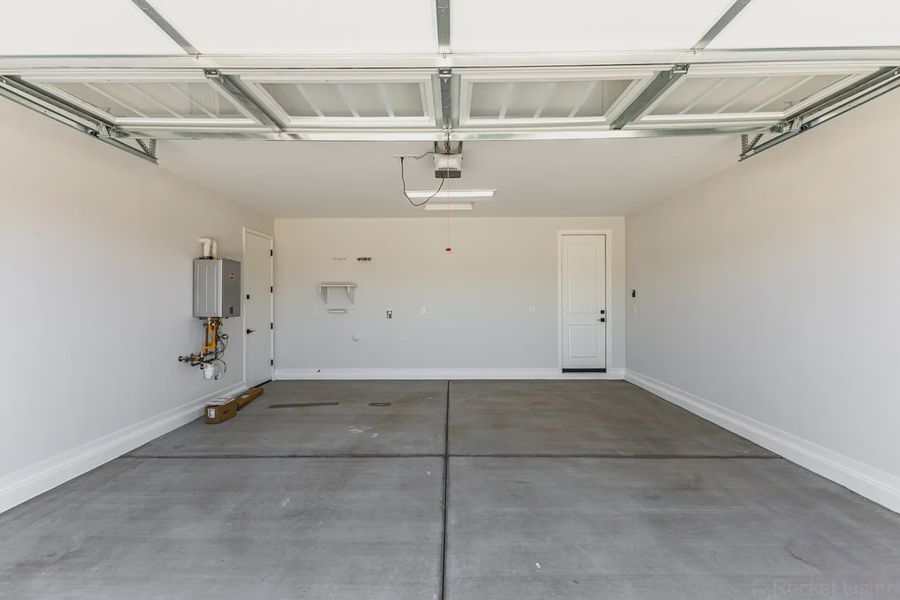 Spacious, unfurnished interior of a new home in Forté at Granite Vista, Waddell (Image 43).