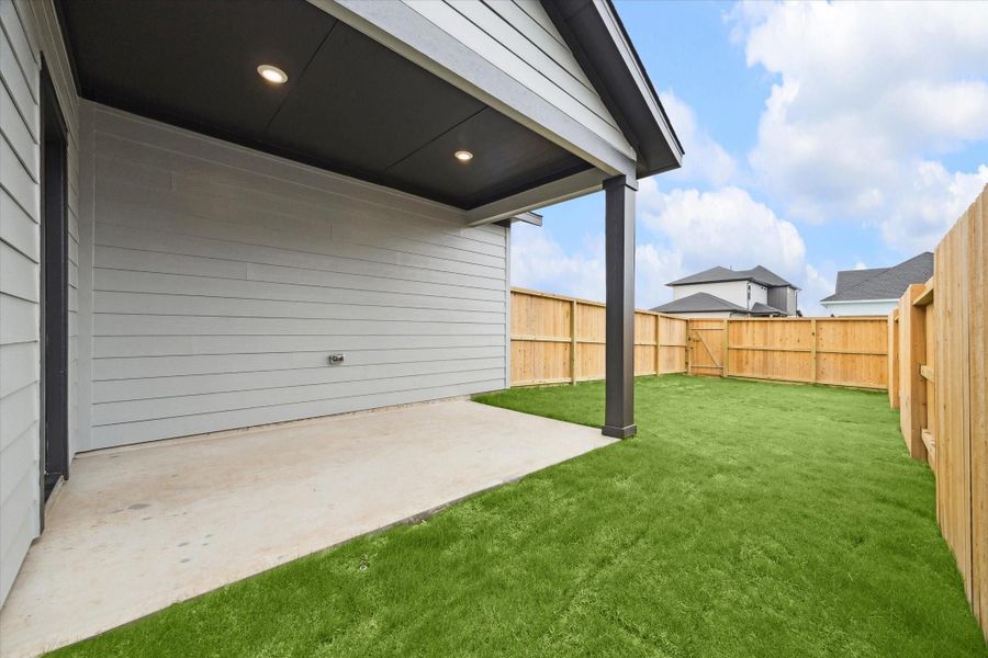 Exterior details and patio area of a home in Elyson, Katy (Image 3).