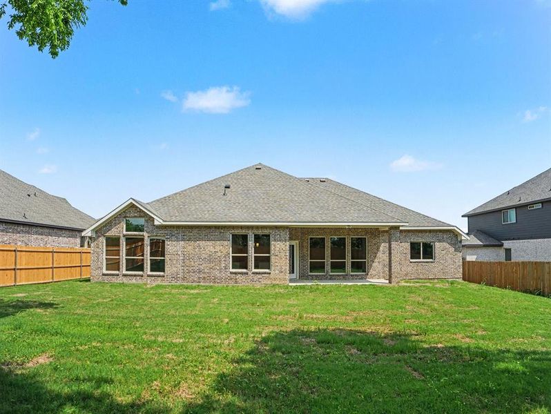 Exterior details and patio area of a home in Cole Crossing Estates, DeSoto (Image 3). Exterior details and patio area of a home in Cole Crossing Estates, DeSoto (Image 3).
