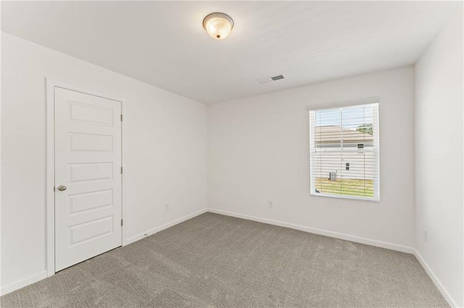Spacious, unfurnished interior of a new home in Oakhill Estates, Adairsville (Image 19).