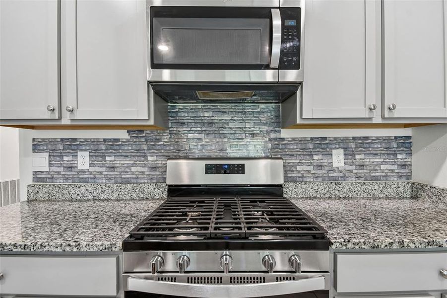 Close-up of interior finishes inside a home in Riviera Bella, Debary (Image 18).