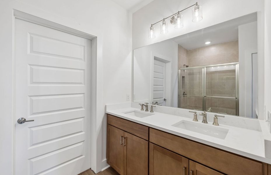 Furnished interior view inside a new home in Bradshaw Farms Reserve, Mount Juliet (Image 9).