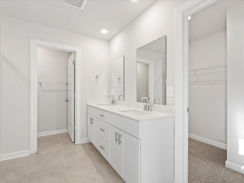 Welcome to the Paisley floorplan at Brayfield Manor - Heritage Collection. Welcome to the Paisley floorplan at Brayfield Manor - Heritage Collection.