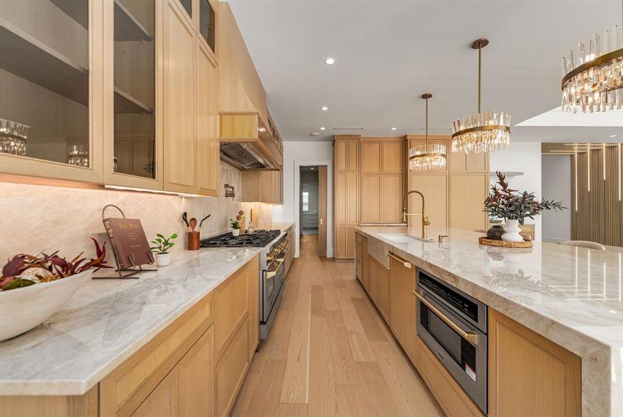 Furnished interior view inside a new home in , Gunter (Image 32). Furnished interior view inside a new home in , Gunter (Image 32).