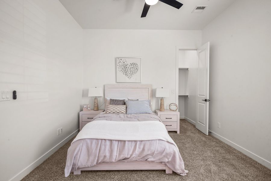 Furnished interior view inside a new home in Painted Sky, El Paso (Image 25). Furnished interior view inside a new home in Painted Sky, El Paso (Image 25).