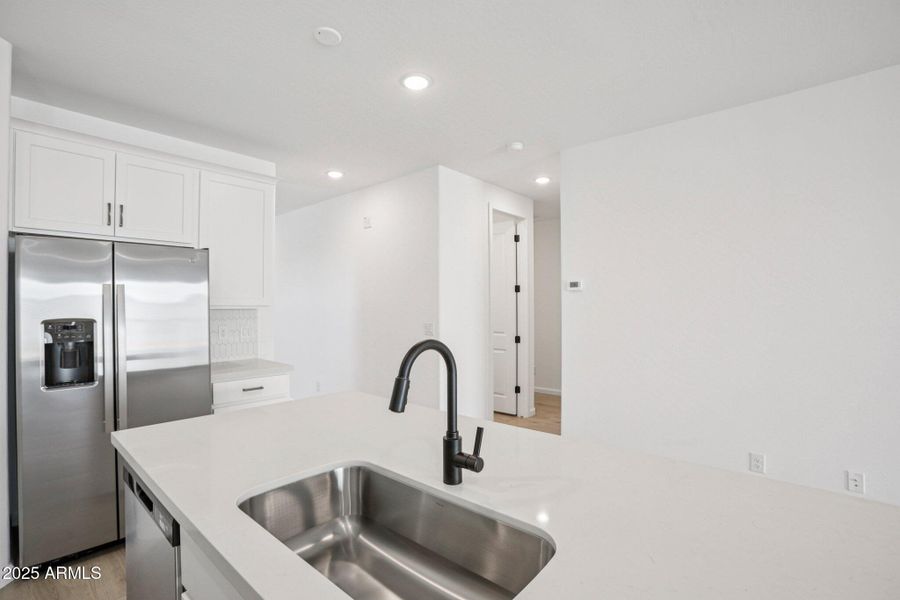 11-web-or-mls-La Senda Dr W-S0511-011