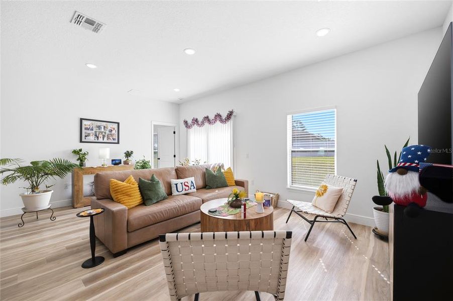 Furnished interior view inside a new home in , Ocala (Image 18).