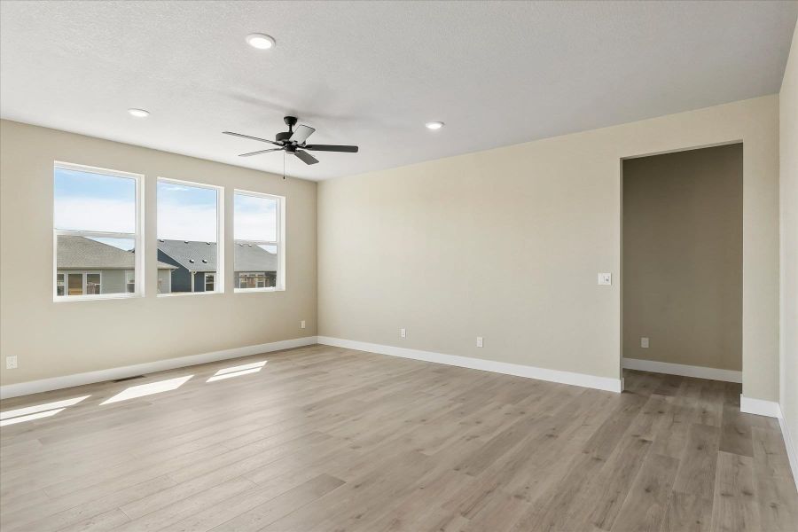 Spacious, unfurnished interior of a new home in The Glen, Colorado Springs (Image 13). Spacious, unfurnished interior of a new home in The Glen, Colorado Springs (Image 13).