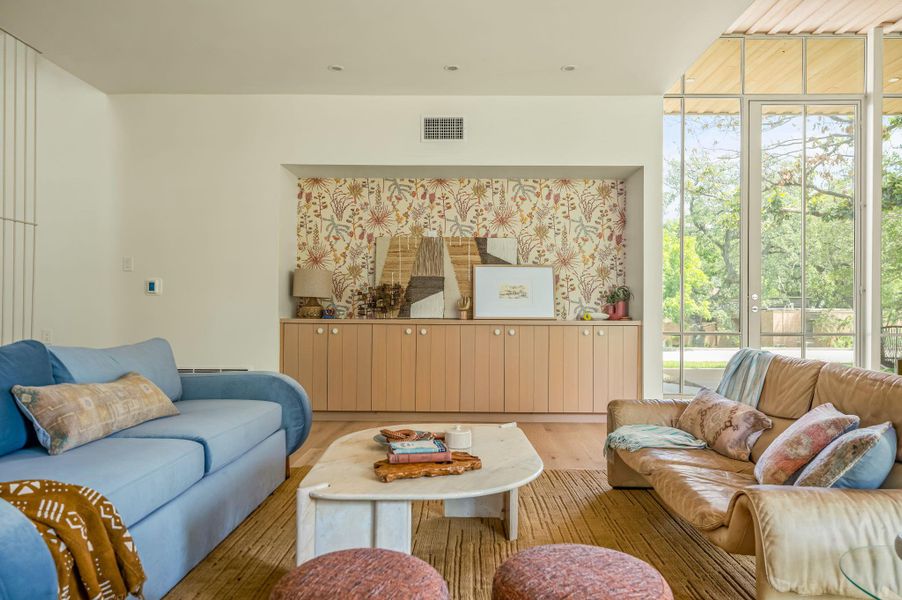 Furnished interior view inside a new home in , Austin (Image 7).