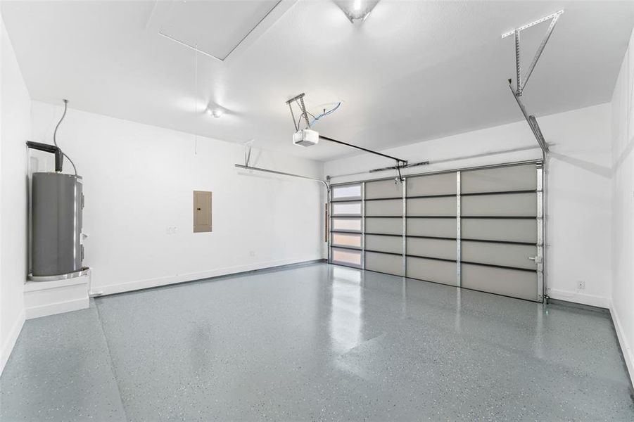 Spacious, unfurnished interior of a new home in , Dallas (Image 26). Spacious, unfurnished interior of a new home in , Dallas (Image 26).