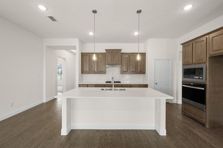 1813 Golden Meadow- Kitchen-2