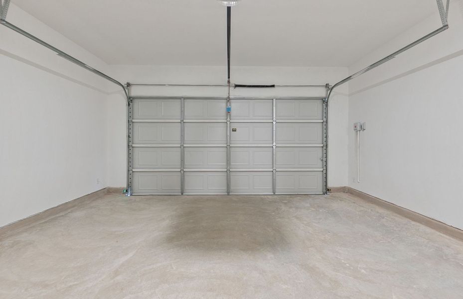 Representative unfurnished interior of a home built from the Boling by Pulte Homes in Kuempel Estates, Pflugerville (Image 20).