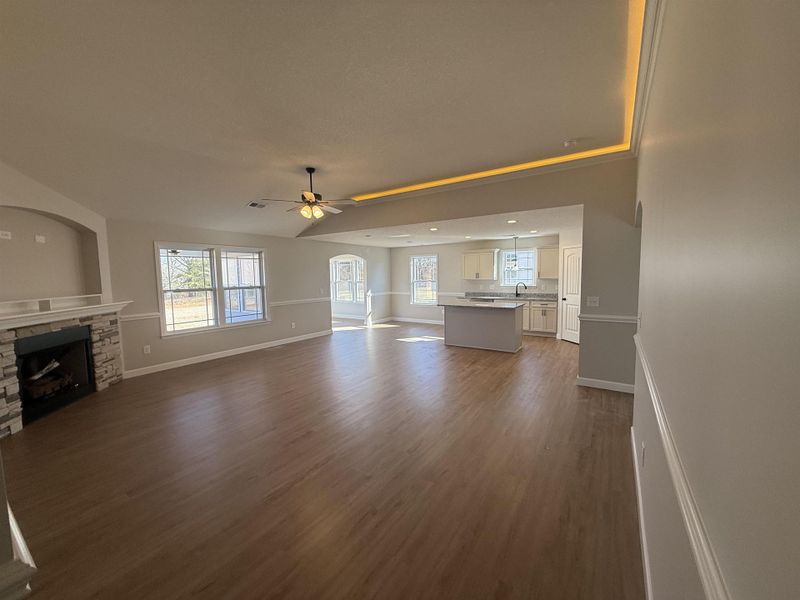 Spacious, unfurnished interior of a new home in Mills Gin, Campobello (Image 5).