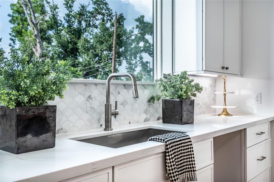 Come tour our furnished model home open Saturday & Sunday 1-4PM Estimated completion July 31, 2025. Features 3 beds, 3.5 baths, 2 car garage, private driveway, office space, backyard and stainless steel Bosch appliances. Come tour our furnished model home open Saturday & Sunday 1-4PM Estimated completion July 31, 2025. Features 3 beds, 3.5 baths, 2 car garage, private driveway, office space, backyard and stainless steel Bosch appliances.