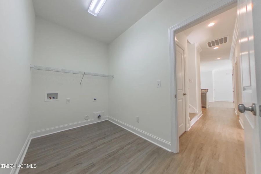 360f3814f1c3183d8f50a25d06bade53-uncropp