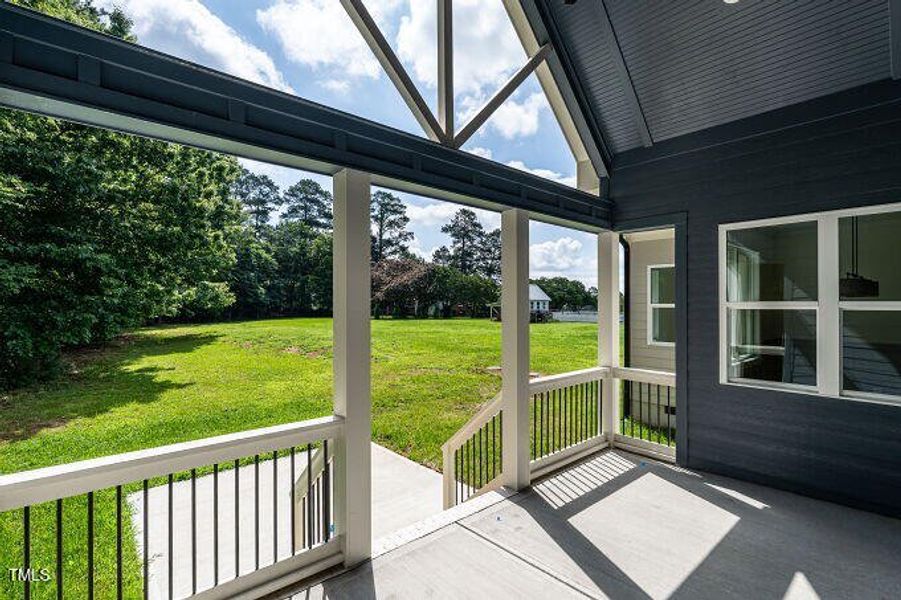 038-680x453-back-porch
