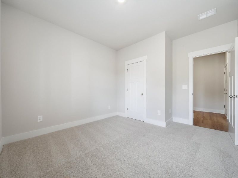 Spacious, unfurnished interior of a new home in Ashby Woods, Boiling Springs (Image 19). Spacious, unfurnished interior of a new home in Ashby Woods, Boiling Springs (Image 19).