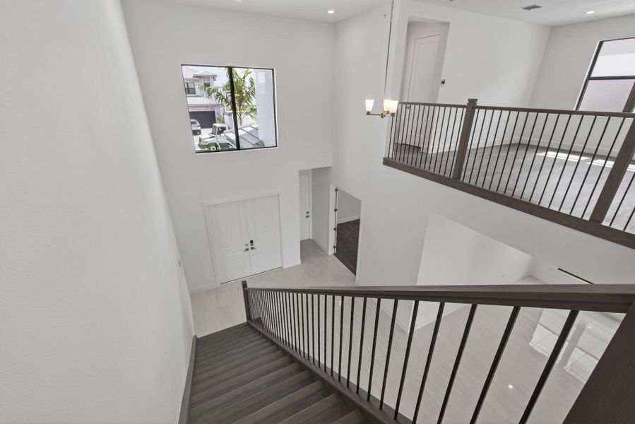 Furnished interior view inside a new home in Apex at Avenir, Palm Beach Gardens (Image 17).