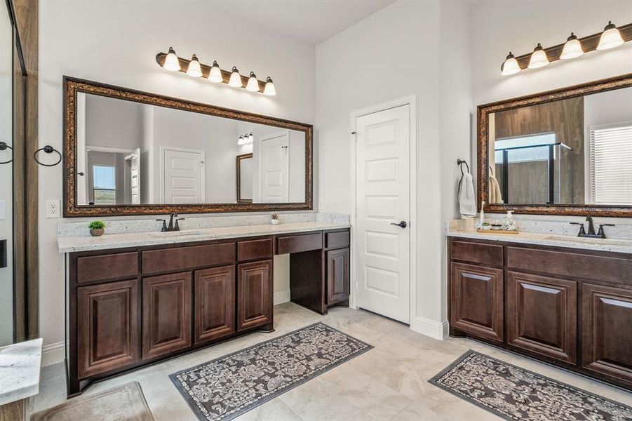 Double Vanities Double Vanities