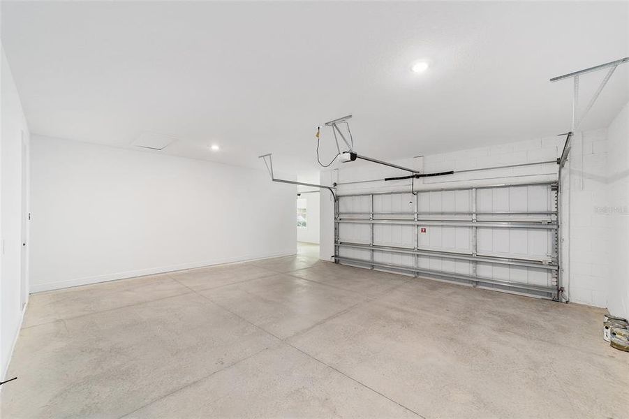 Spacious, unfurnished interior of a new home in , Ocala (Image 36). Spacious, unfurnished interior of a new home in , Ocala (Image 36).