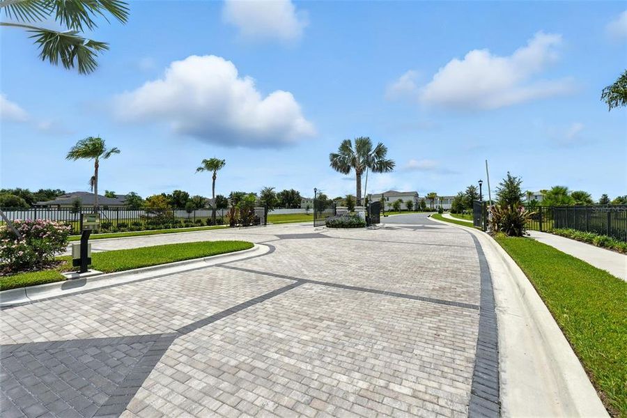 Image 23 of a home in Winter Grove.