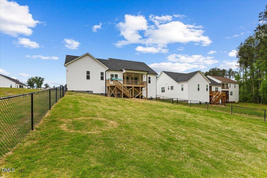 16-535 Little River Dr-16