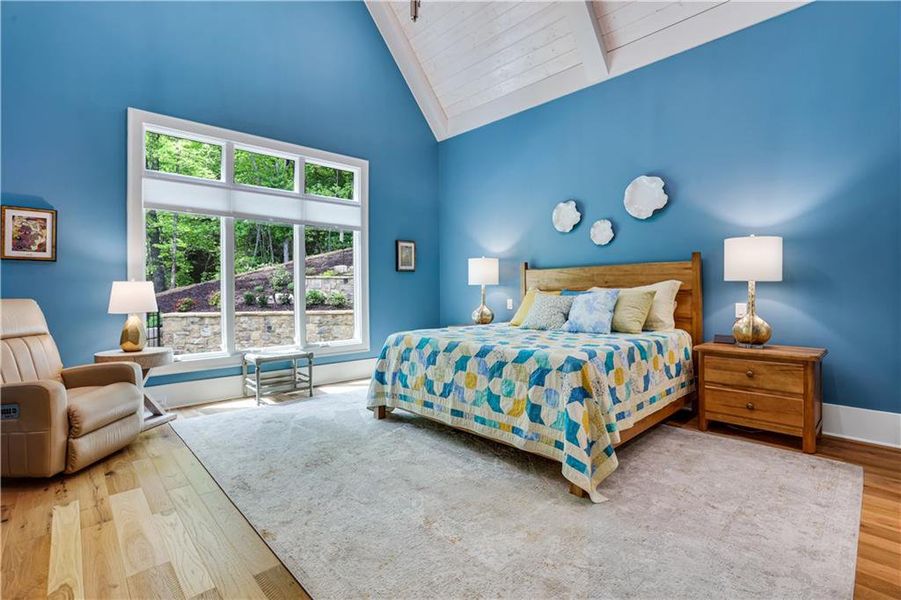 Furnished interior view inside a new home in , Dahlonega (Image 13).