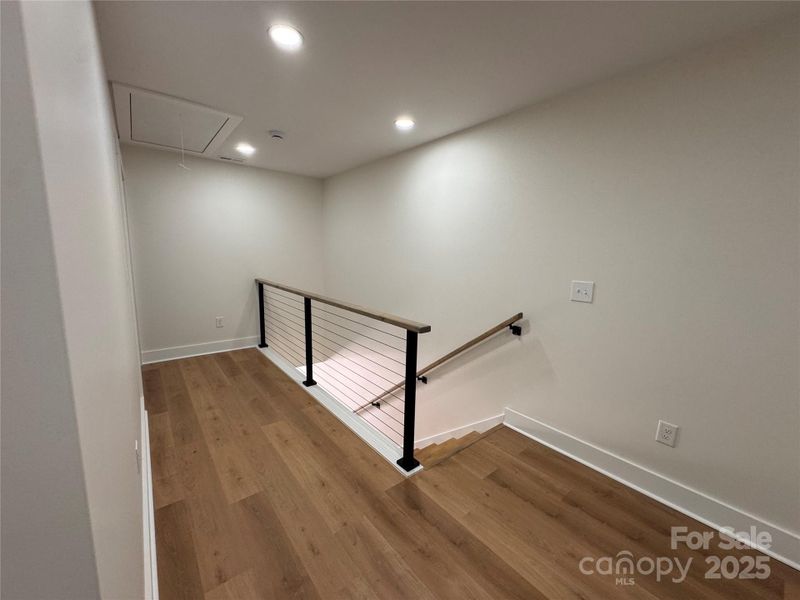 Image 36 of a home in .