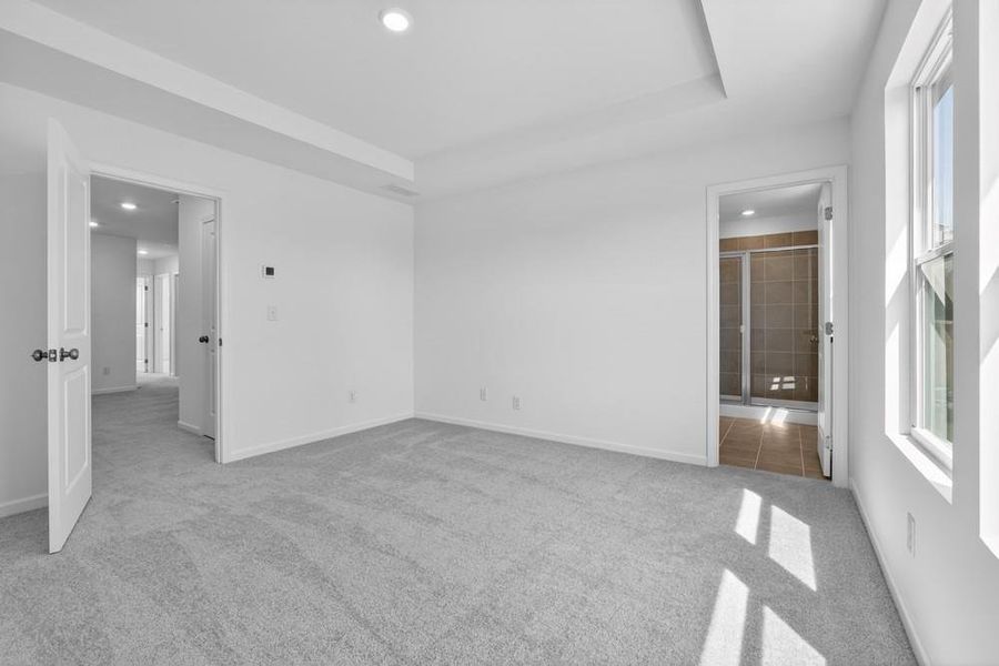 Spacious, unfurnished interior of a new home in Weatherfield, Buford (Image 30).