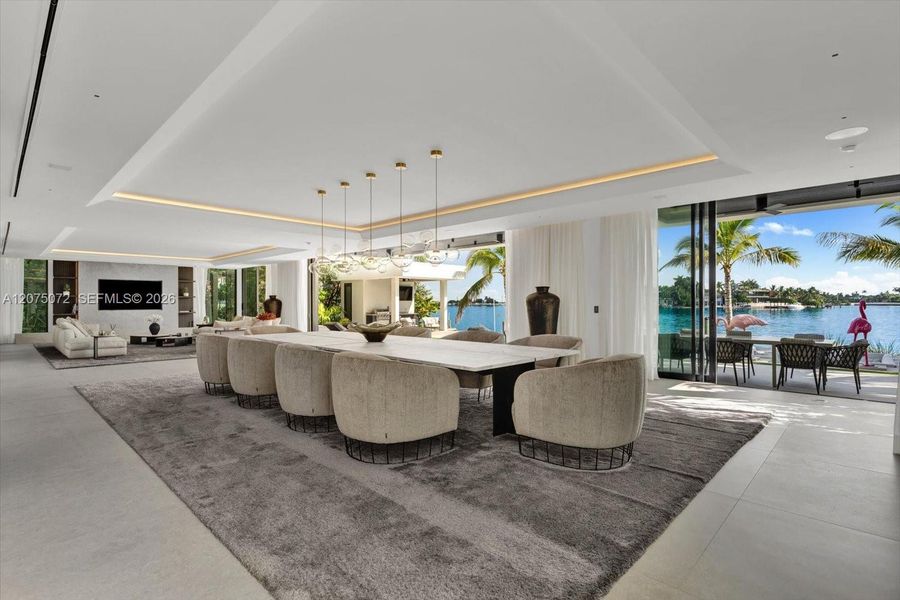 Community amenities in , Miami Beach (Image 32).