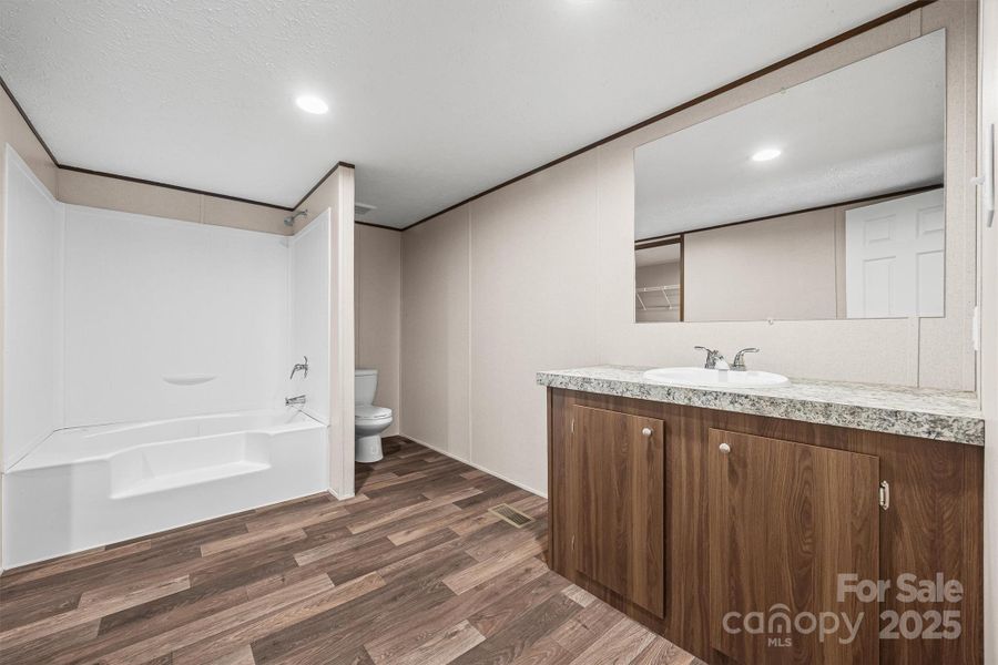 Image 24 of a home in . Image 24 of a home in .