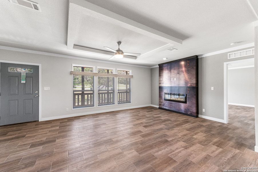 Spacious, unfurnished interior of a new home in , Spring Branch (Image 29).