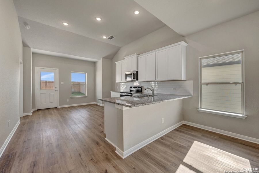 Furnished interior view inside a new home in Park Place, New Braunfels (Image 8).