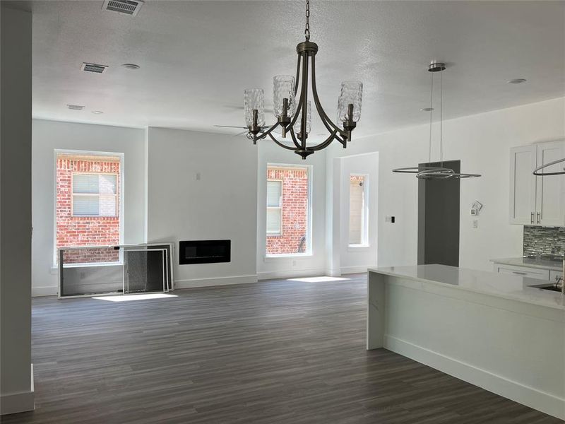 Spacious, unfurnished interior of a new home in , Whitney (Image 13).