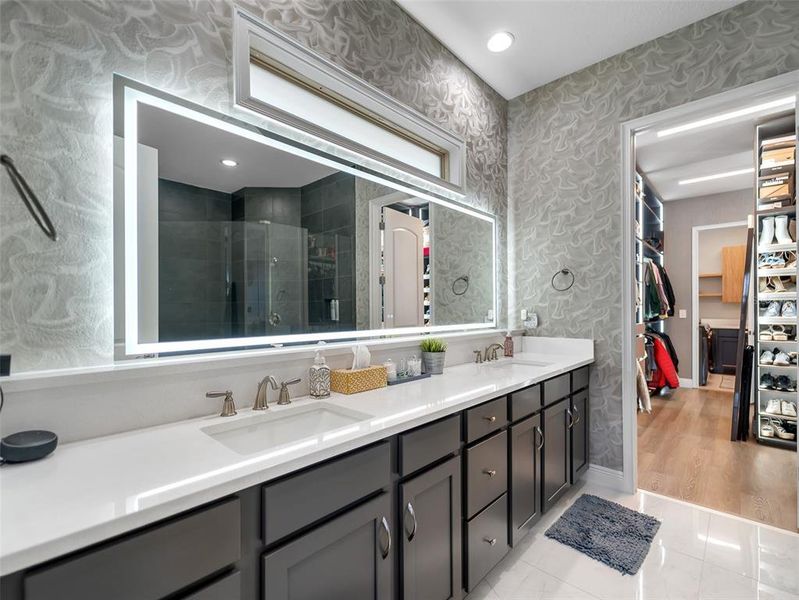 Furnished interior view inside a new home in , Orlando (Image 11).