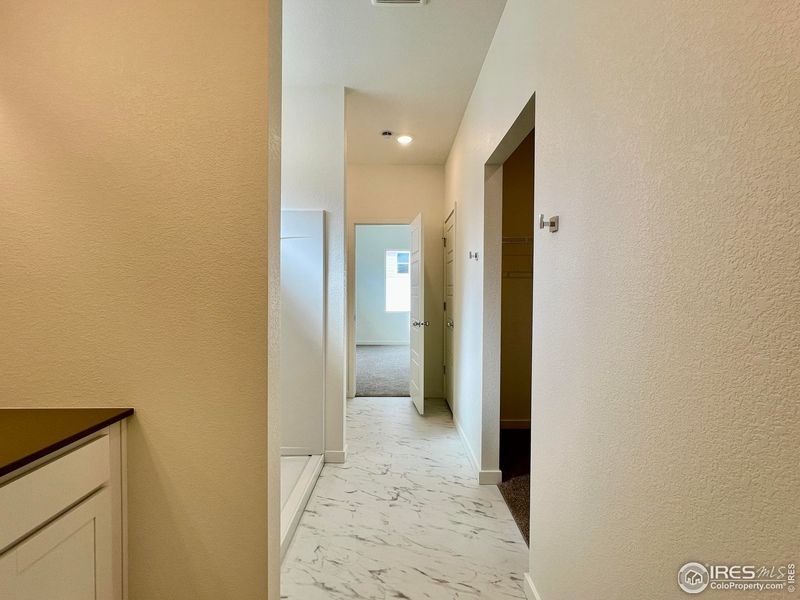 Spacious, unfurnished interior of a new home in Union Colony West, Greeley (Image 14).