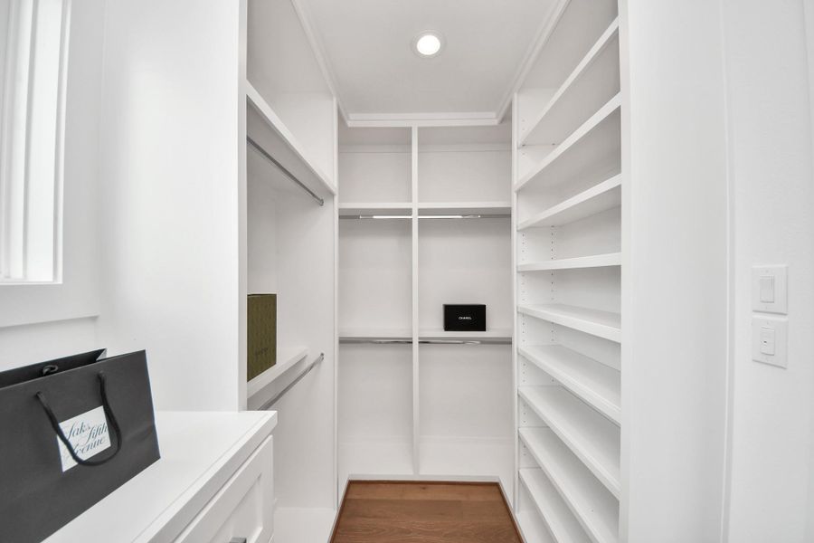 Furnished interior view inside a new home in , Houston (Image 37). Furnished interior view inside a new home in , Houston (Image 37).