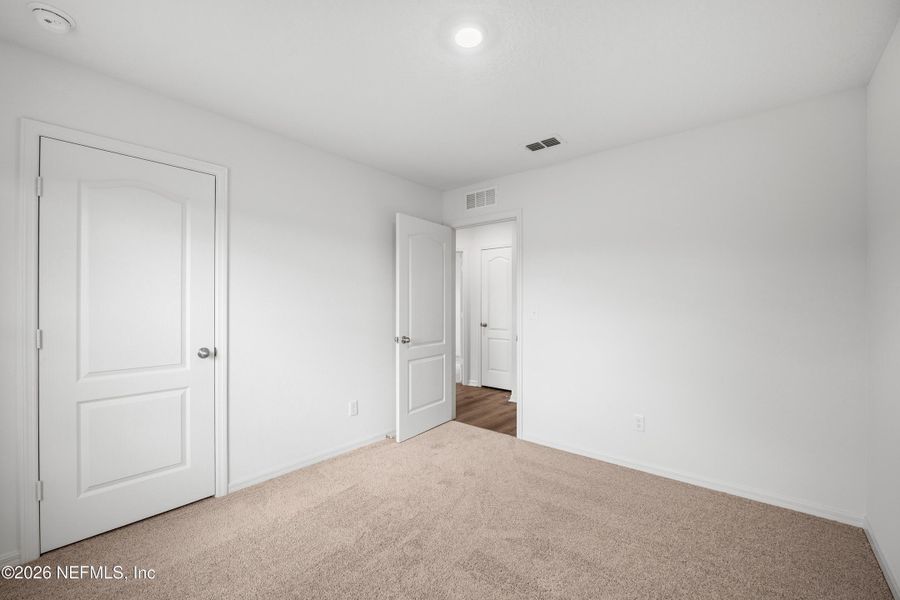 Spacious, unfurnished interior of a new home in Westport Landing, Jacksonville (Image 19).