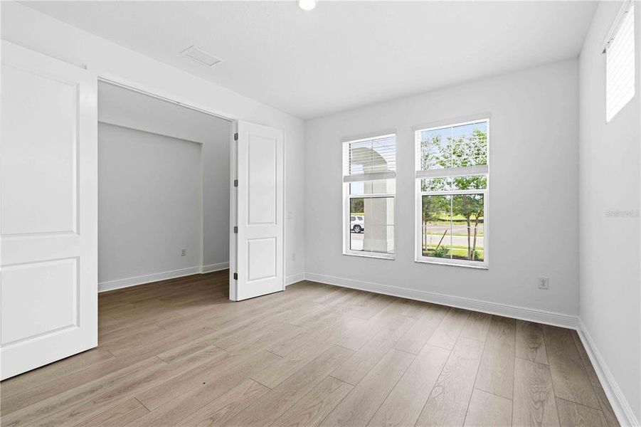 Spacious, unfurnished interior of a new home in Creeks Edge at Twin Rivers, Parrish (Image 21). Spacious, unfurnished interior of a new home in Creeks Edge at Twin Rivers, Parrish (Image 21).