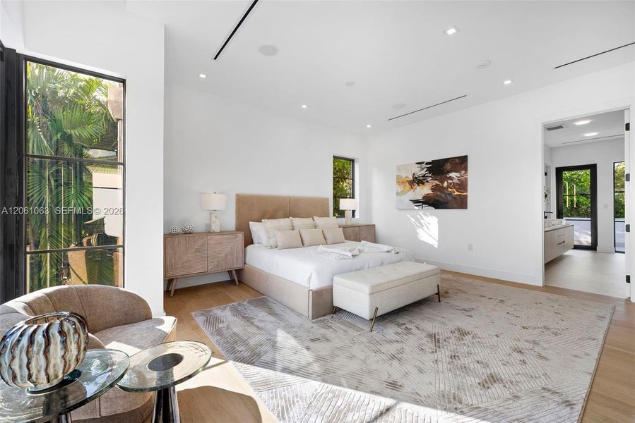 Furnished interior view inside a new home in , Coral Gables (Image 45).