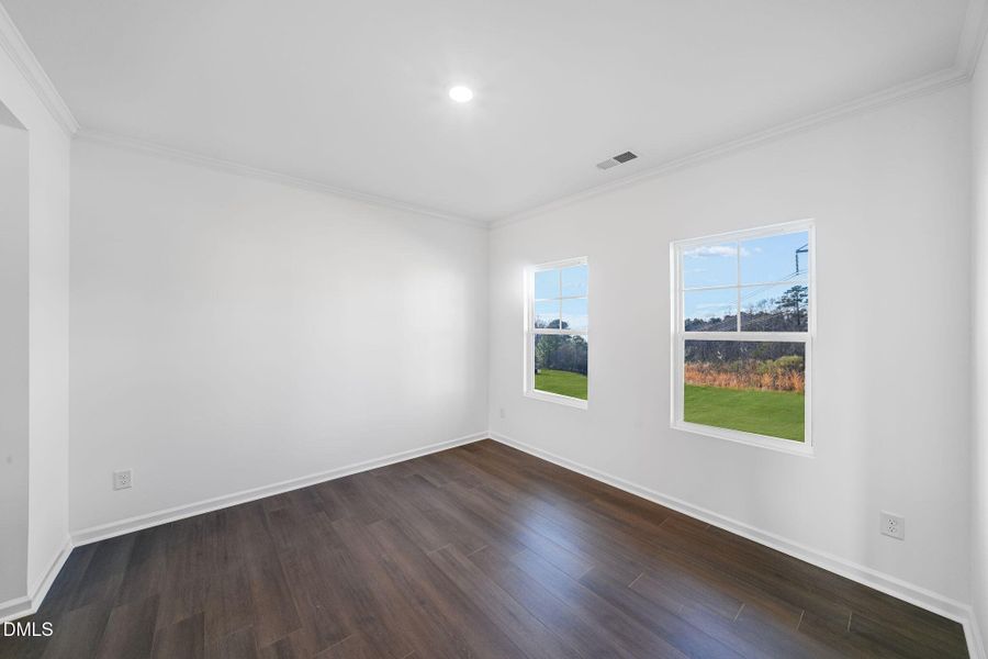 SUN_SherriDowns_Pic_Leighton-16