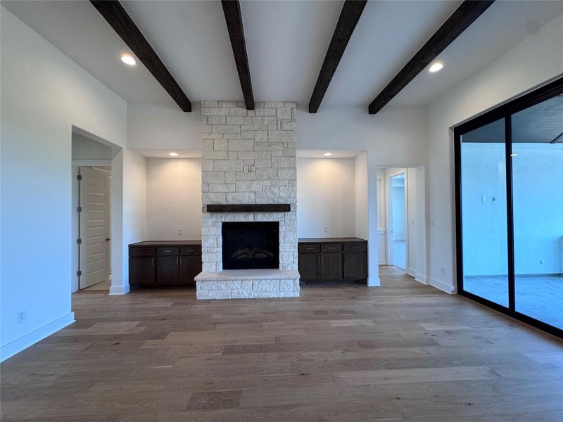 Spacious, unfurnished interior of a new home in ClearWater Ranch, Liberty Hill (Image 28).